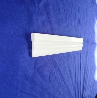 Cách nhiệt vỏ gỗ màu trắng để trang trí trong nhà